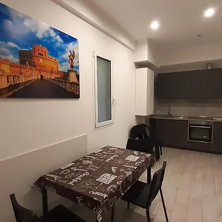 Konukevi Vatican Cipro 2 4*